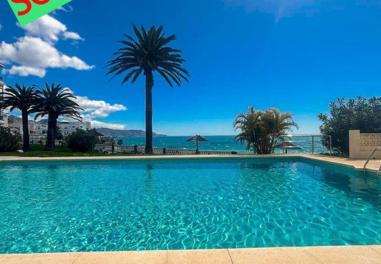 Piso en Nerja - Bright & Cozy 2-Bedroom Apartment with Sea View