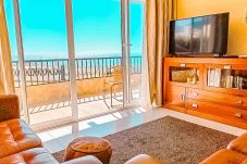 Piso en Nerja - Bright & Cozy 2-Bedroom Apartment with Sea View