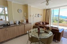 Piso en Nerja - Bright & Cozy 2-Bedroom Apartment with Sea View