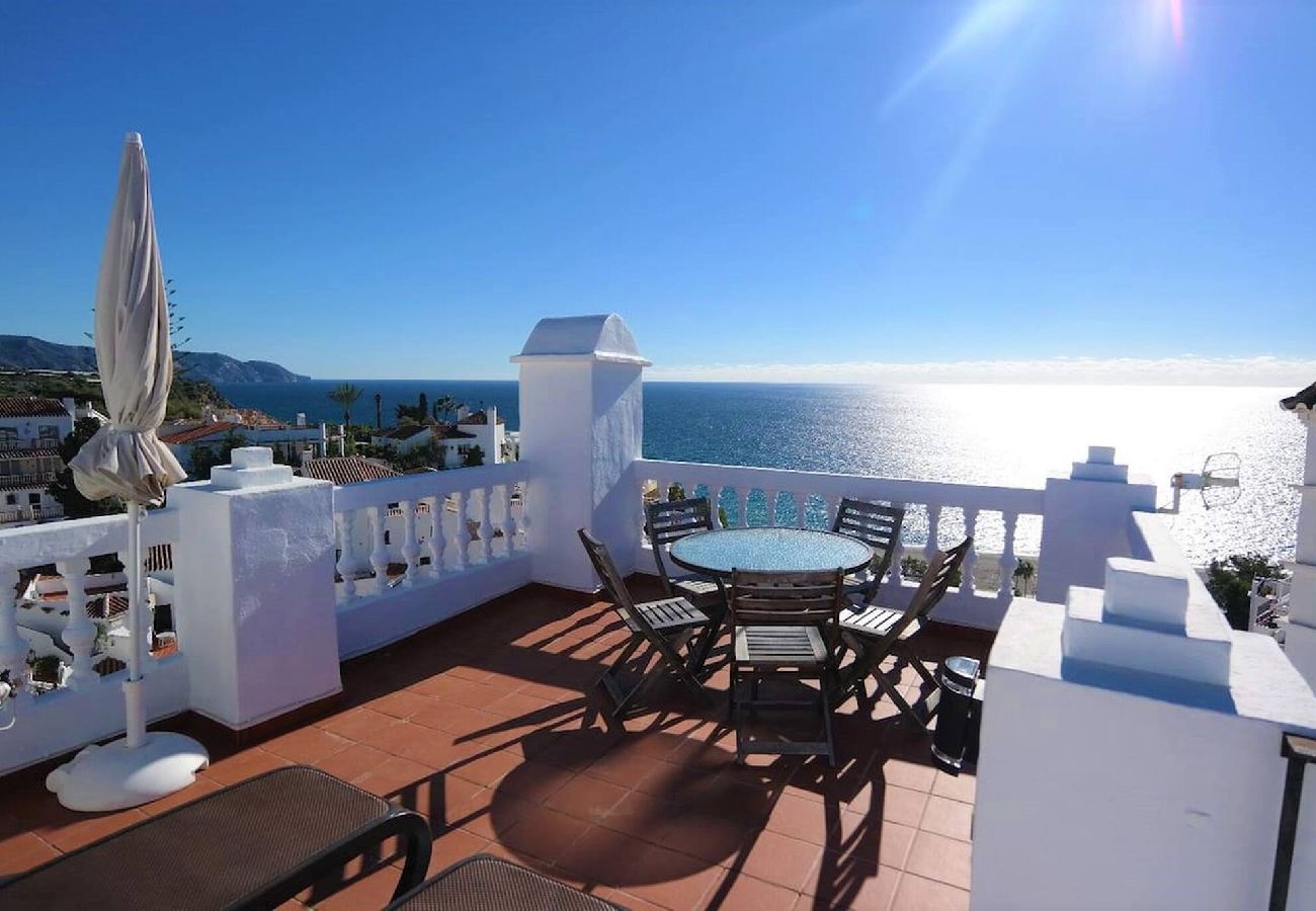 Apartment in Nerja - A0275