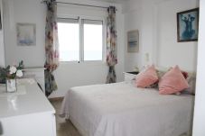 Apartment in Nerja - 2-bedroom flat with seaviews, Nerja