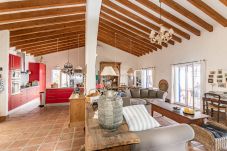 Country house in Cómpeta - Amazing Country Villa with Pool and Guest house
